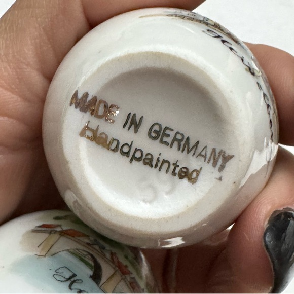 Pair of Vintage Salt & Pepper Shakers HEIDELBERG Germany Handpainted Porcelain - Picture 11 of 13